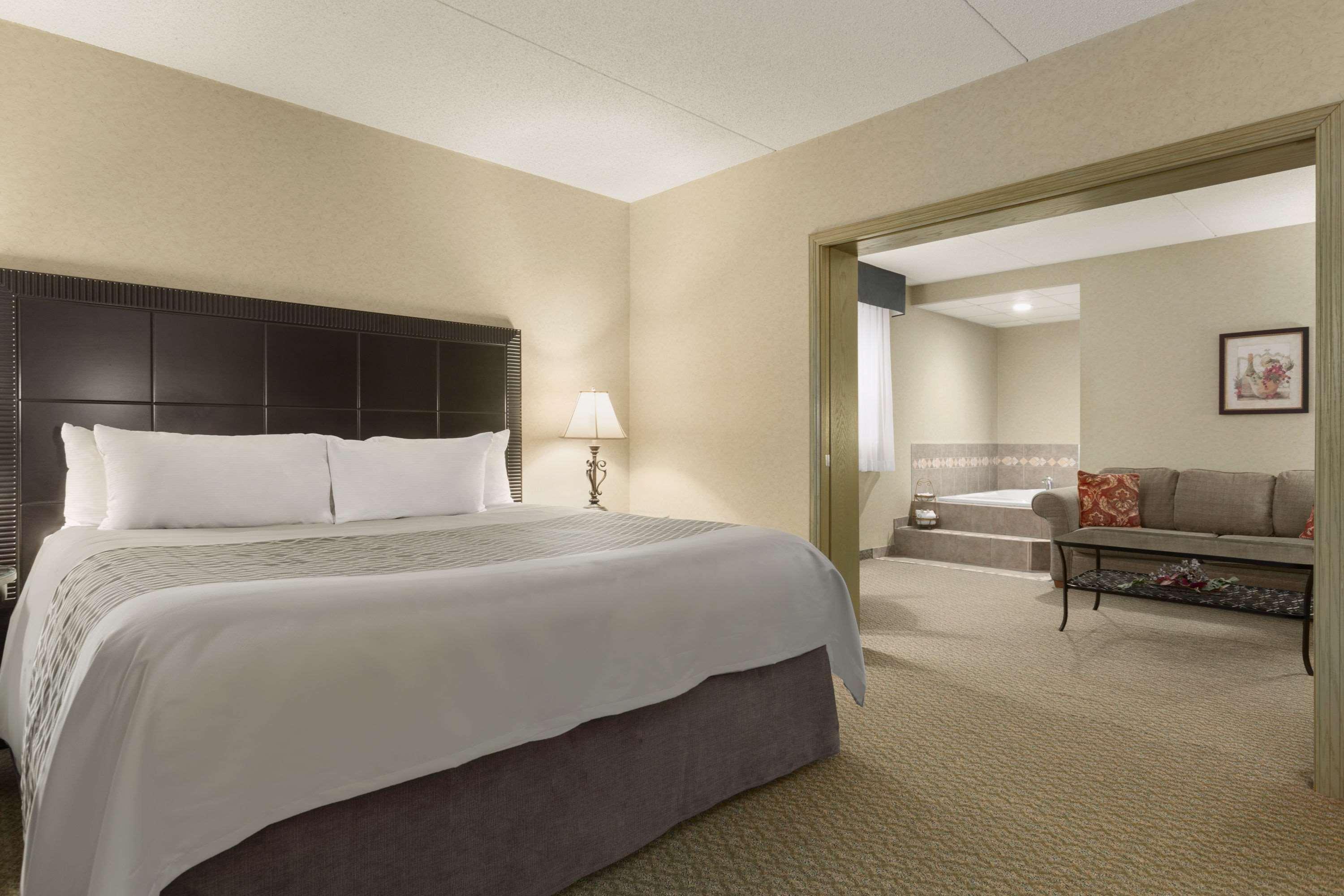 Hotel Travelodge By Wyndham East Winnipeg