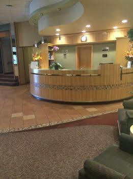 Travelodge By Wyndham East Hotel 2*